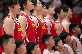 张镇麟谈鼓励小球员：不光要传递篮球精神 更要帮助下一代成长